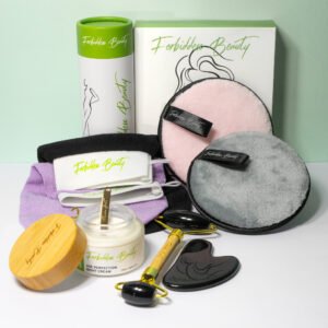 Why A Skincare And Beauty Set Is The #1 Present For Her 2 Forbidden for Her best image